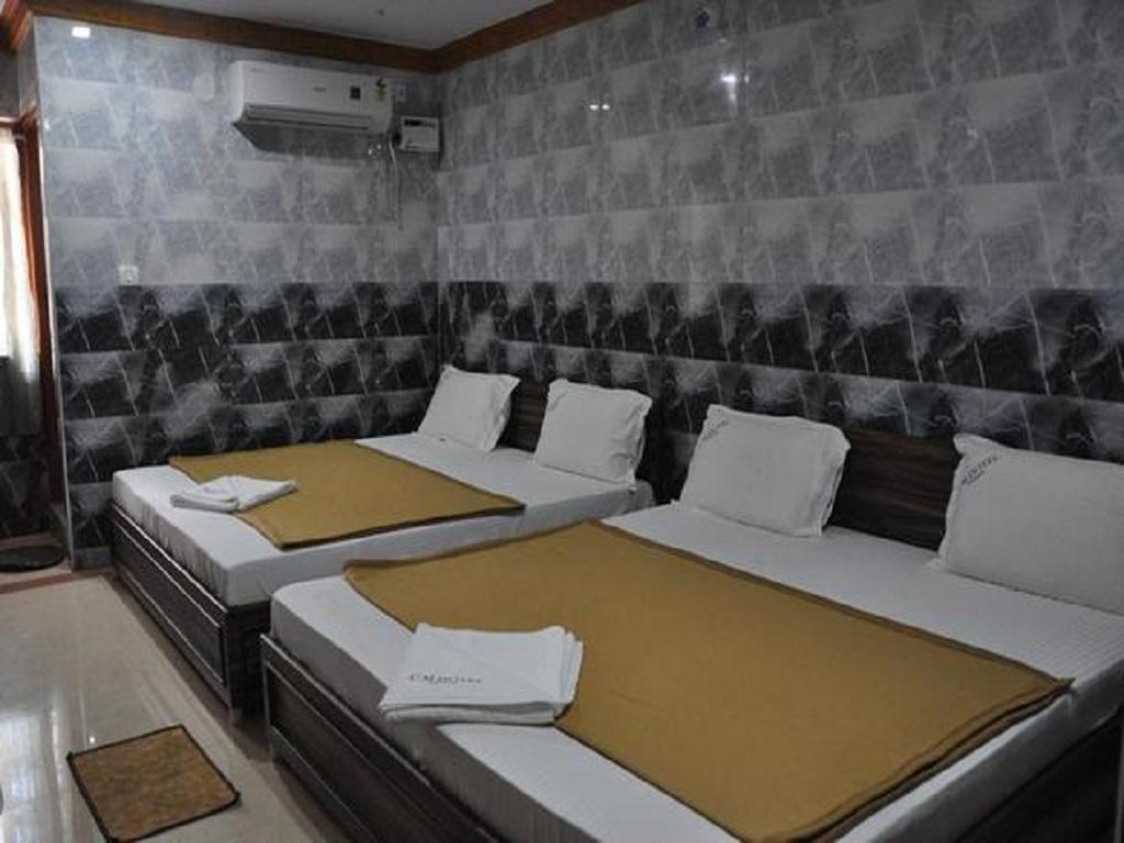 Metro Altis Lodge Erode Exterior photo